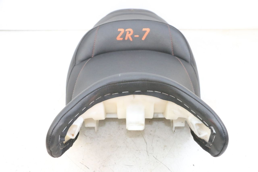 photo de ASIENTO KAWASAKI ZR 7 750 (1999 - 2001) - Marcados y referencias originales