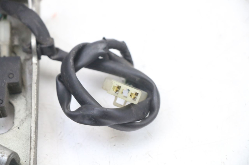photo de CIERRE ASIENTO HOOK HONDA FES S-WING SWING ABS 125 (2007 - 2015)