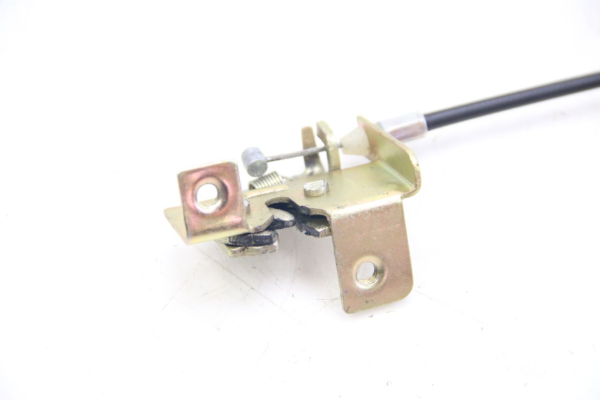 photo de CERRADURA DEL ASIENTO JM MOTORS GT LINE 4T 50 (2021 - 2023)