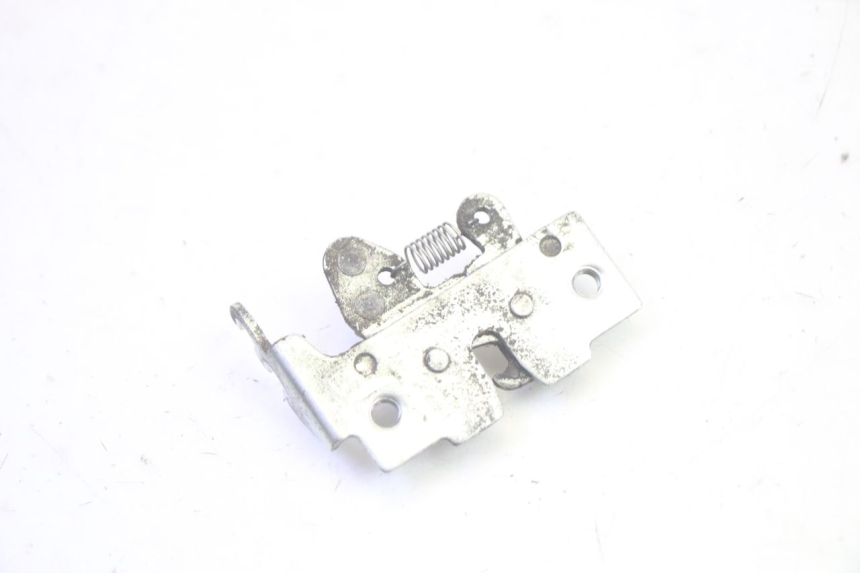 photo de CERRADURA DEL ASIENTO PIAGGIO MP3 LT 400 (2007 - 2012) - Zoom estado de uso