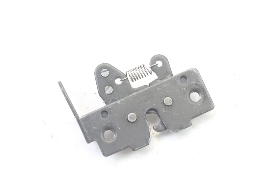 photo de CERRADURA DEL ASIENTO PIAGGIO MP3 500 (2011 - 2015)