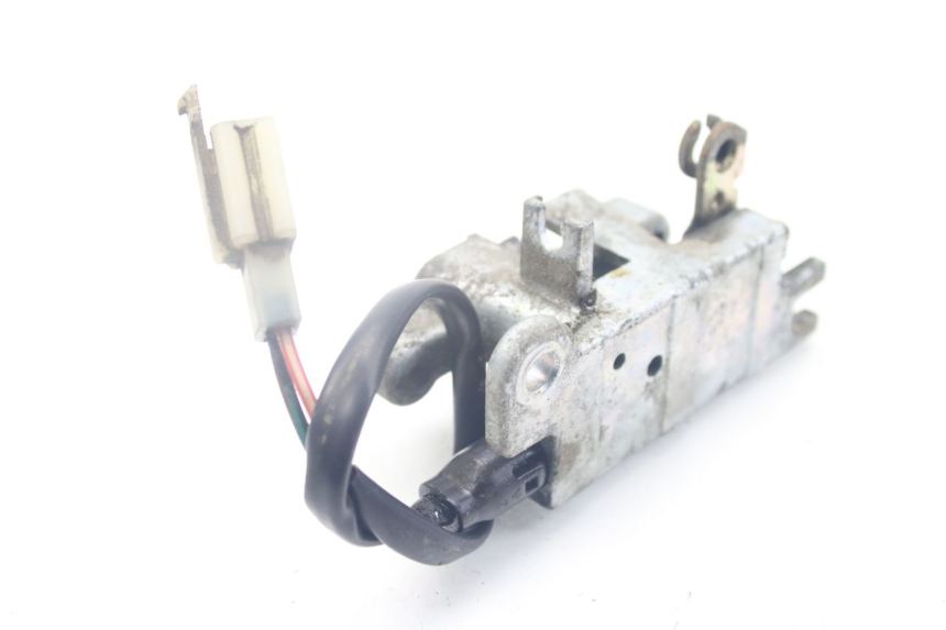 photo de CERRADURA DEL ASIENTO KYMCO PEOPLE 250 (2004 - 2008)