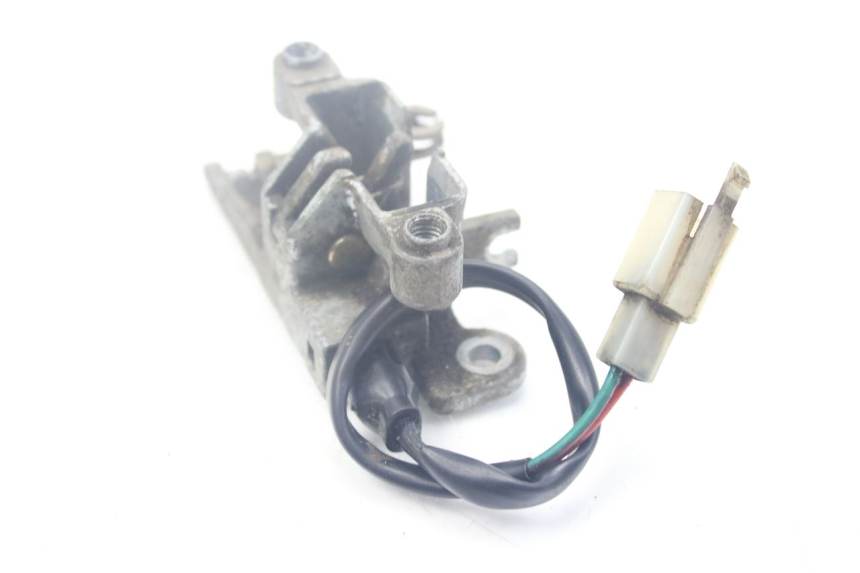 photo de CERRADURA DEL ASIENTO KYMCO PEOPLE 250 (2004 - 2008)