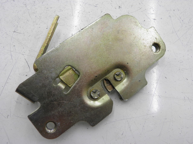 photo de CERRADURA DEL ASIENTO PEUGEOT TWEET 125 (2010 - 2017)