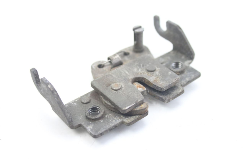 photo de CERRADURA DEL ASIENTO PIAGGIO X9 EVOLUTION 500 (2003 - 2005)