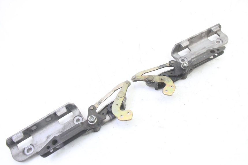 photo de CIERRE ASIENTO HOOK HONDA ST PAN EUROPEAN 1300 (2002 - 2013)