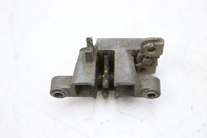 photo de CERRADURA DEL ASIENTO KEEWAY TX 50 (2008 - 2015)