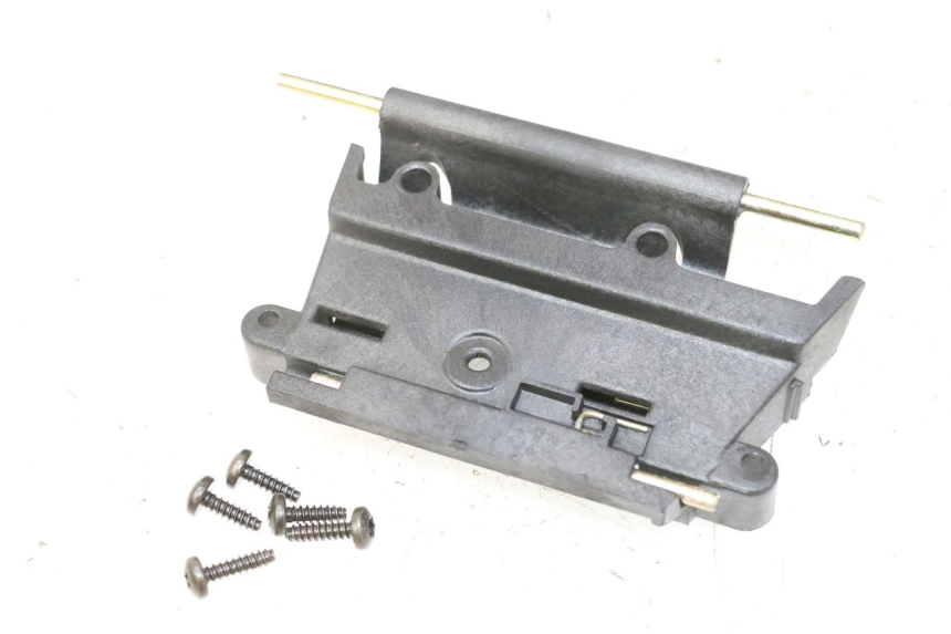 photo de CIERRE ASIENTO HOOK PEUGEOT VIVACITY NEW 4T 50 (2008 - 2017)