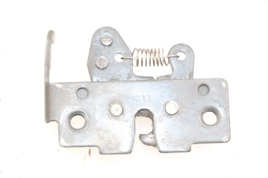 photo de CERRADURA DEL ASIENTO PIAGGIO XEVO - X EVO 125 (2007 - 2016)