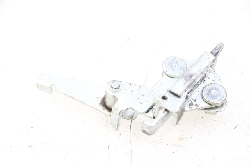 photo de CIERRE ASIENTO HOOK YAMAHA FZ1 FAZER 1000 (2007 - 2009)