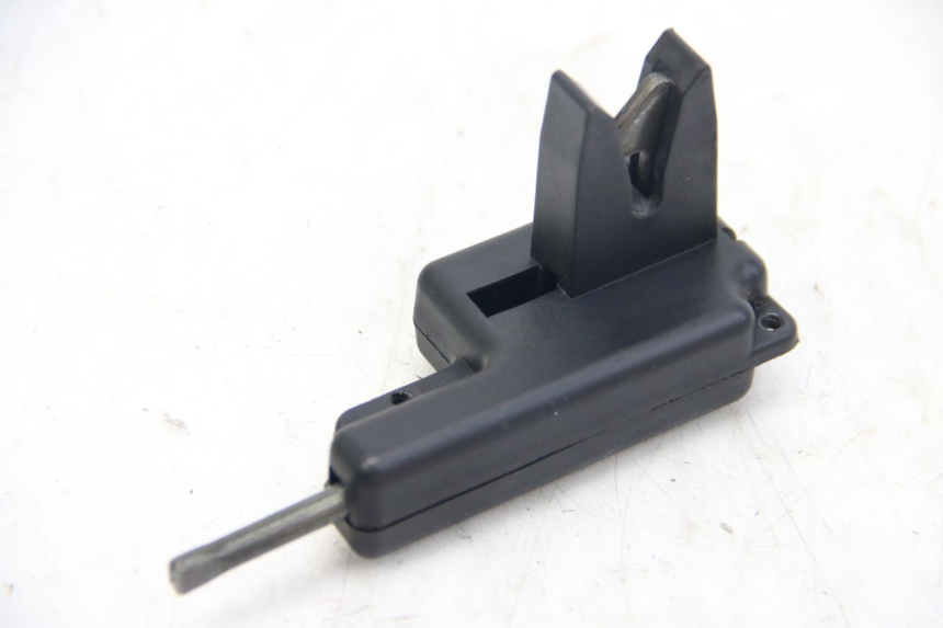 photo de CERRADURA DEL ASIENTO PIAGGIO ZIP 4T 50 (2018 - 2020) - Vista principal