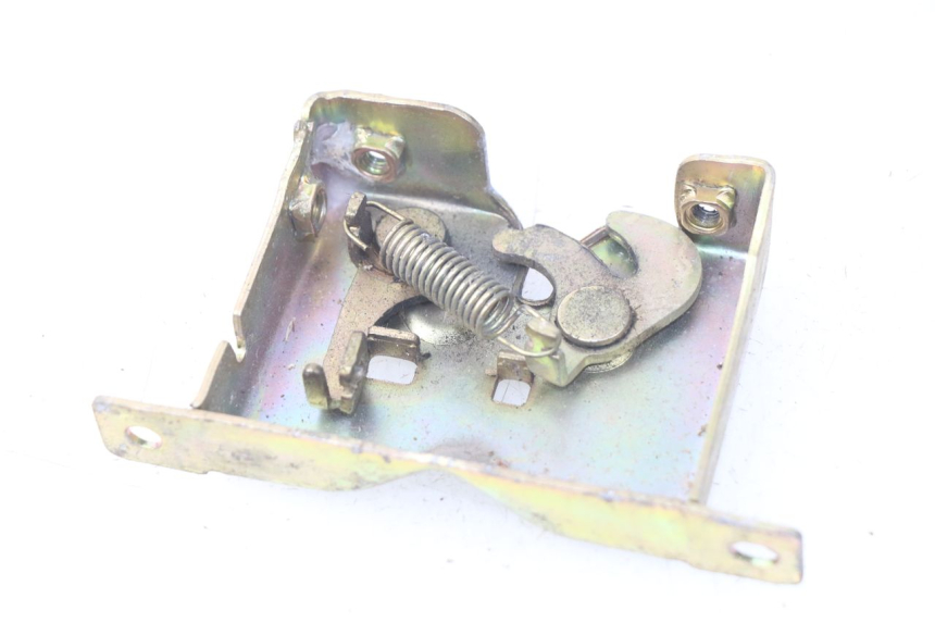 photo de CERRADURA DEL ASIENTO PGO BIG MAX 50 (2001 - 2009)