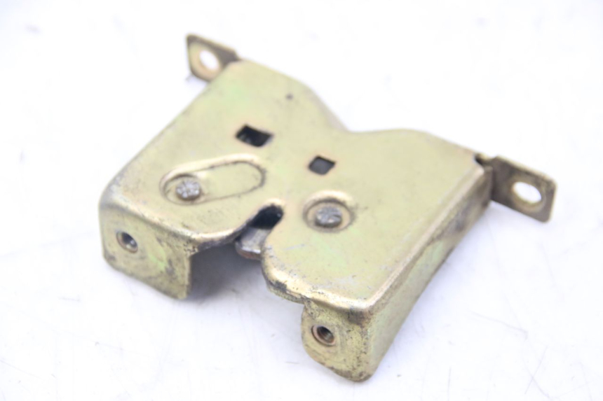 photo de CERRADURA DEL ASIENTO PGO BIG MAX 50 (2001 - 2009)