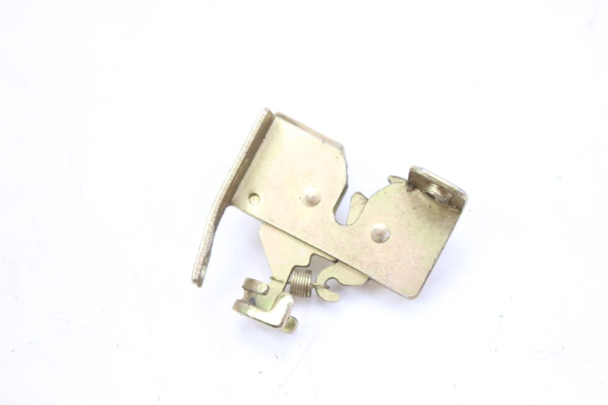 photo de CIERRE ASIENTO HOOK MASH CITY 4T 50 (2018 - 2020)