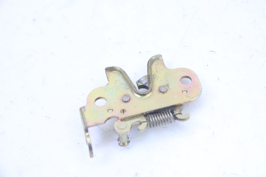 photo de CERRADURA DE ASIENTO PEUGEOT CITYSTAR 50 (2013 - 2017)