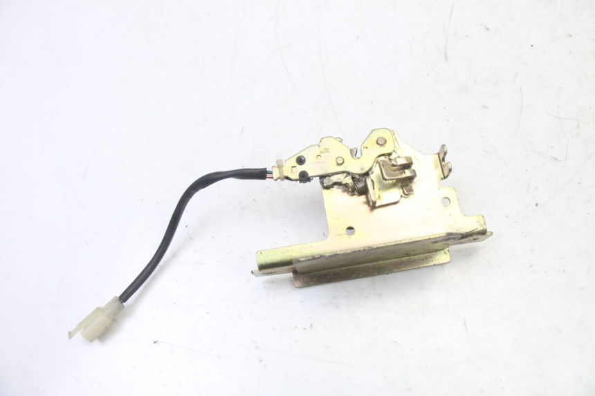photo de CERRADURA DEL ASIENTO KYMCO DINK STREET 125 (2009 - 2014)