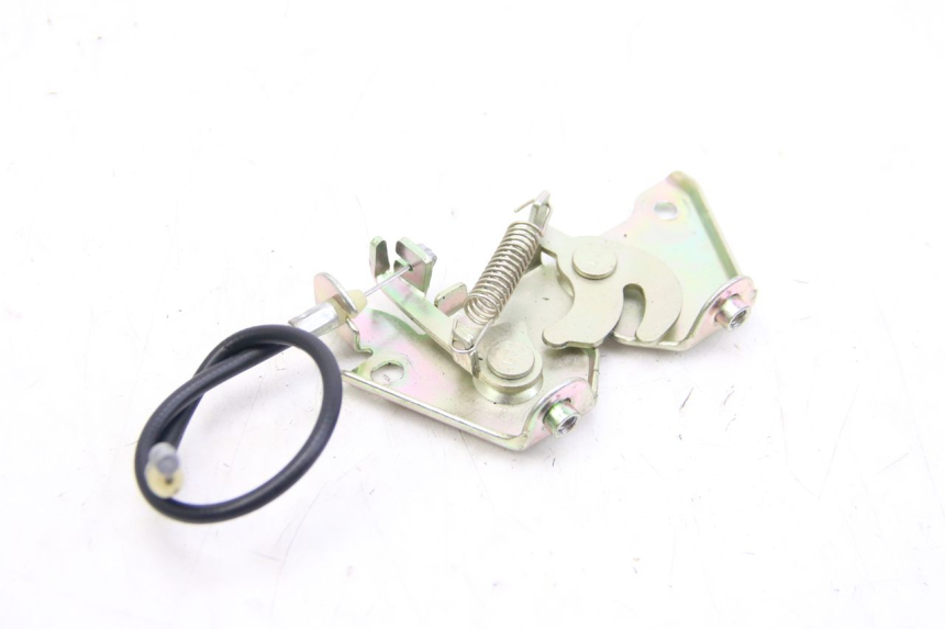 photo de CERRADURA DE ASIENTO EFUN E2GO 1 (2017 - 2021)