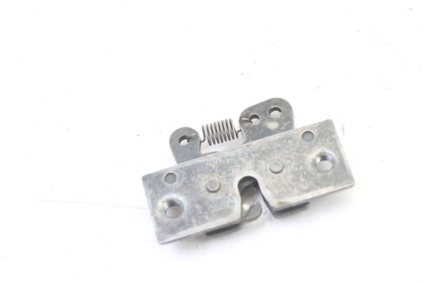 photo de CERRADURA DEL ASIENTO PEUGEOT ELYSEO 125 (1999 - 2004)