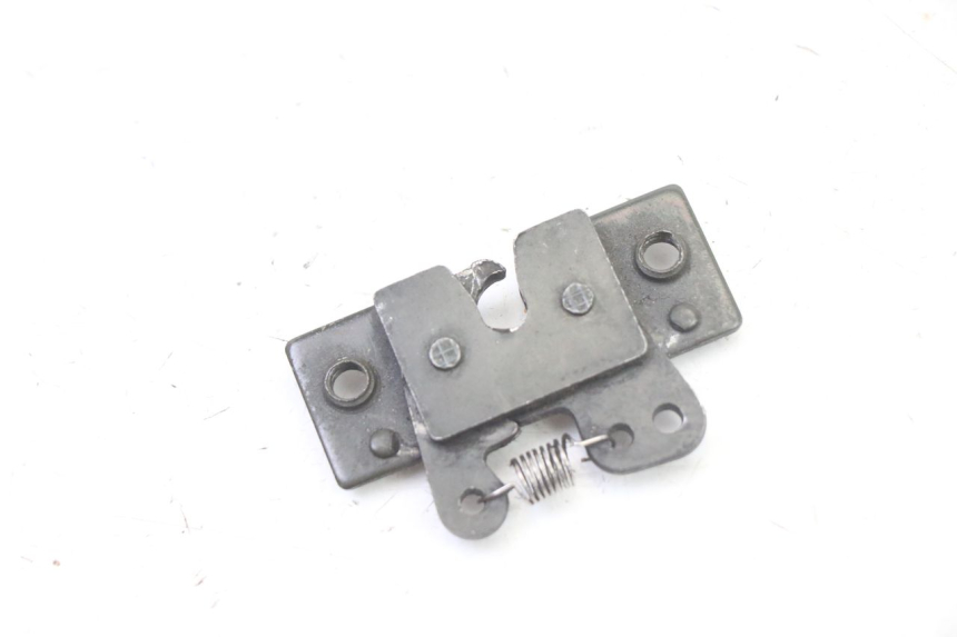 photo de CERRADURA DE ASIENTO PEUGEOT ELYSTAR 50 (2002 - 2014)