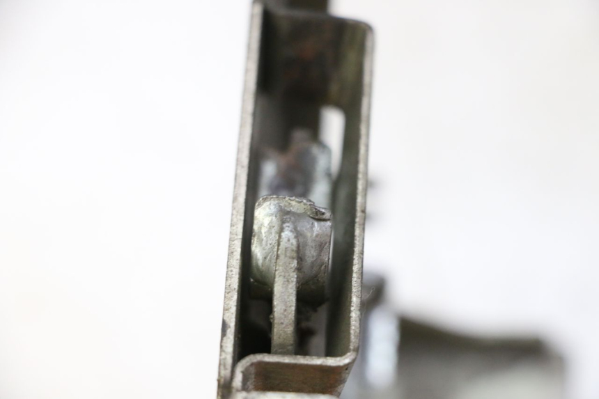 photo de CIERRE ASIENTO HOOK HONDA FES S-WING SWING ABS 125 (2007 - 2015)