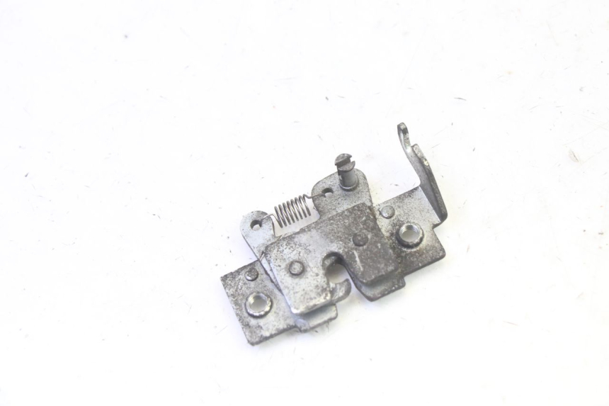 photo de CIERRE ASIENTO HOOK HONDA FES S-WING SWING ABS 125 (2007 - 2015)