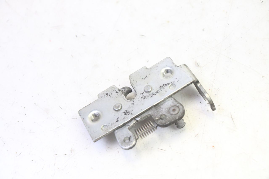 photo de CIERRE ASIENTO HOOK HONDA FES S-WING SWING ABS 125 (2007 - 2015)