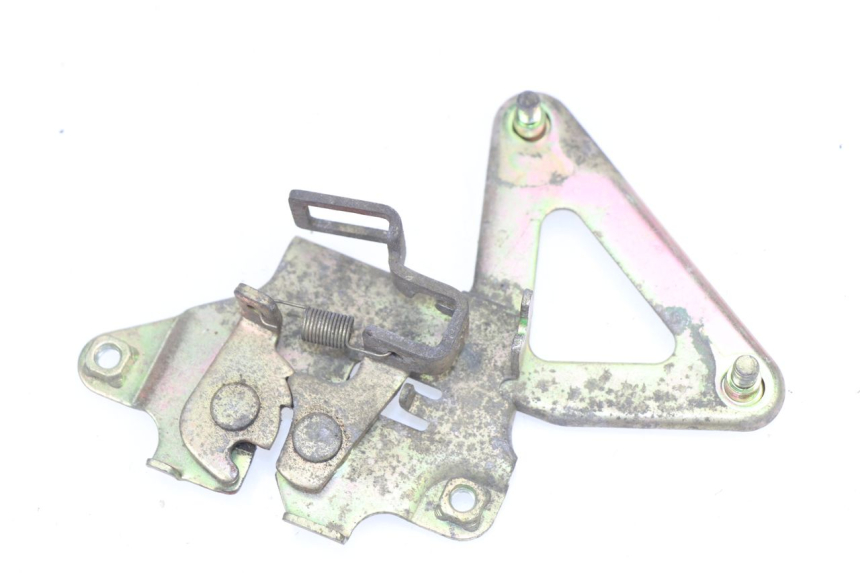 photo de CIERRE ASIENTO HOOK SYM FIDDLE 2 S 125 (2012 - 2014)