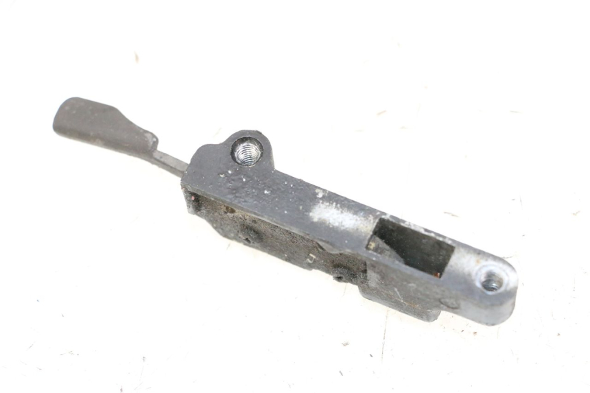photo de CIERRE ASIENTO HOOK YAMAHA FJ 36Y 1100 (1984 - 1985)