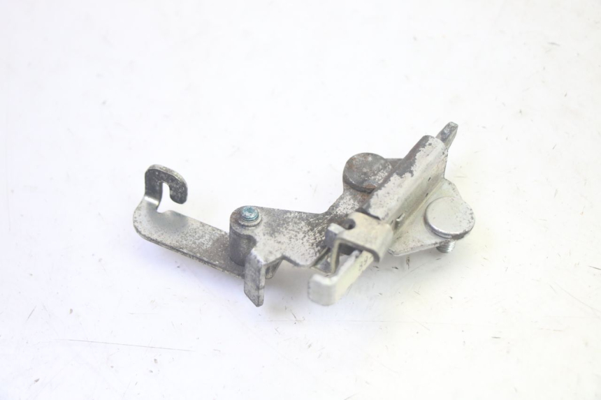 photo de CERRADURA DE ASIENTO YAMAHA FJR ABS 1300 (2006 - 2012) - Detalle de la pieza