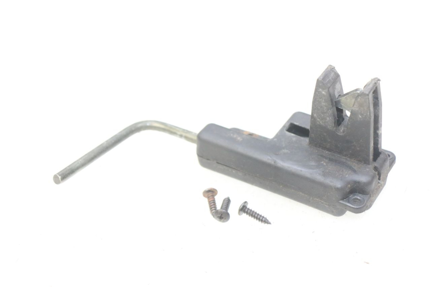 photo de CERRADURA DEL ASIENTO PIAGGIO FLY 2T 50 (2004 - 2017)