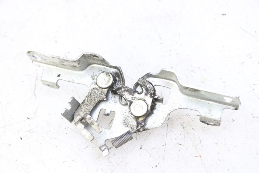 photo de CIERRE ASIENTO HOOK HONDA FORZA ABS 300 (2013 - 2019)