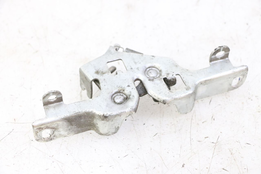 photo de CIERRE ASIENTO HOOK HONDA FORZA ABS 300 (2013 - 2019)
