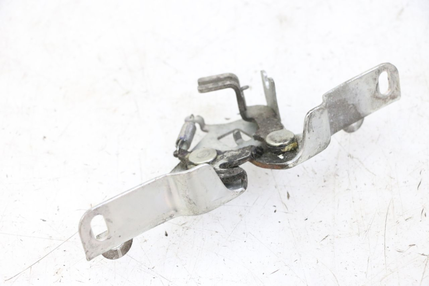 photo de CIERRE ASIENTO HOOK HONDA FORZA ABS 300 (2013 - 2019)