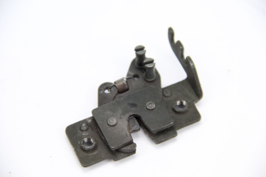 photo de CIERRE ASIENTO HOOK GILERA NEXUS 125 (2009 - 2013)