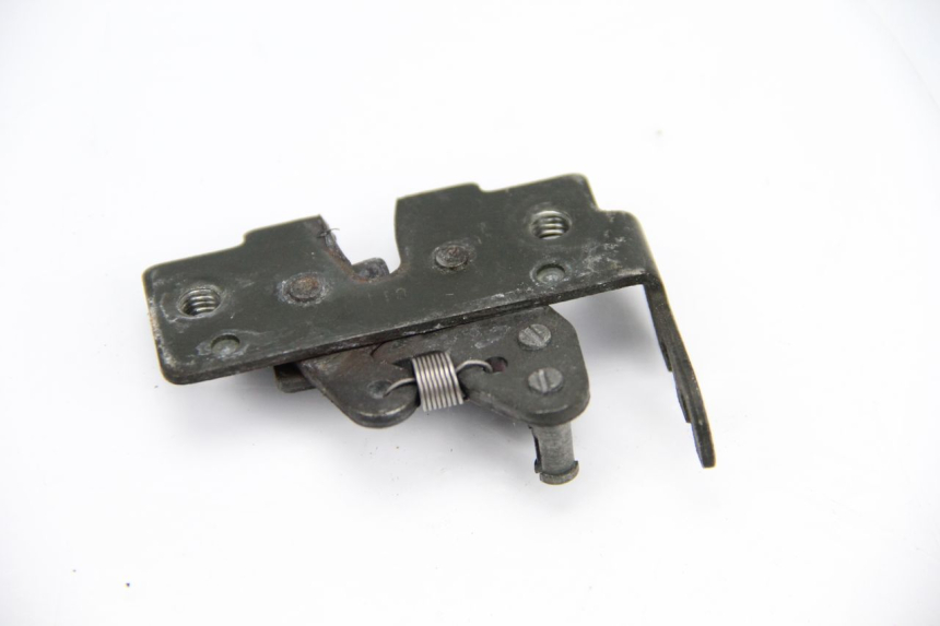 photo de CIERRE ASIENTO HOOK GILERA NEXUS 125 (2009 - 2013)