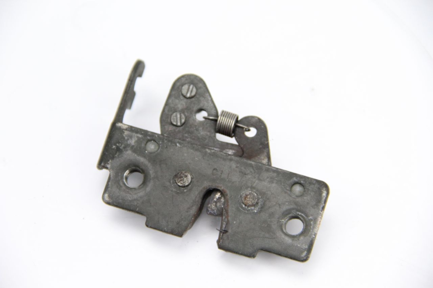 photo de CIERRE ASIENTO HOOK GILERA NEXUS 125 (2009 - 2013)
