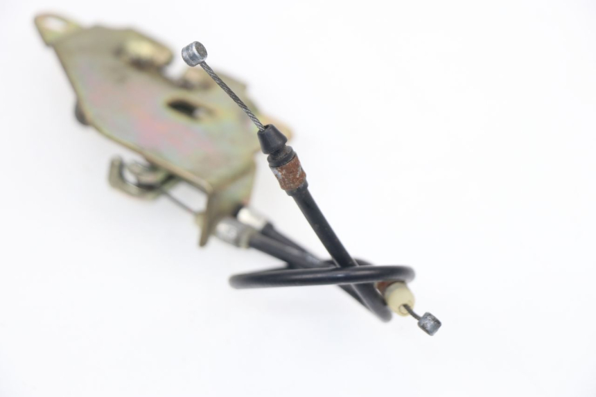 photo de CIERRE ASIENTO HOOK SYM GTS 125 (2005 - 2008)