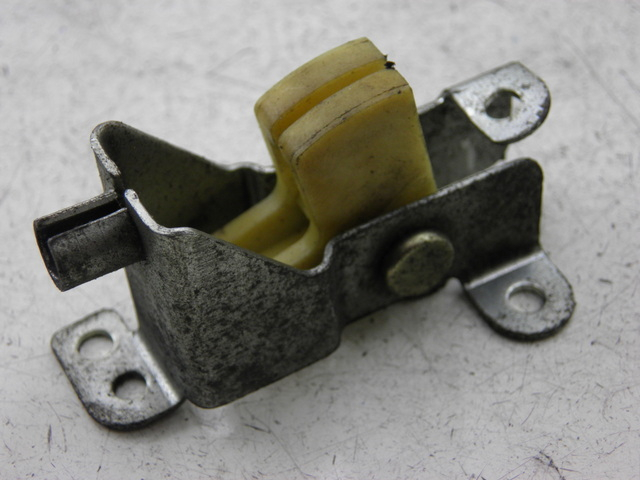photo de CIERRE ASIENTO HOOK HONDA ST PAN EUROPEAN ABS 1100 (2002 - 2001)