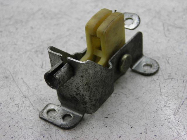 photo de CIERRE ASIENTO HOOK HONDA ST PAN EUROPEAN ABS 1100 (2002 - 2001)