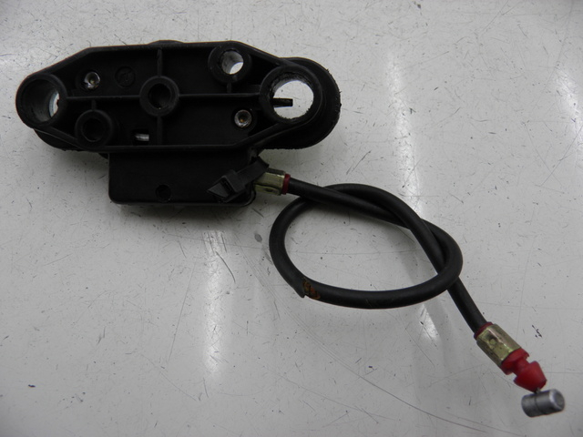 photo de CIERRE ASIENTO HOOK HYOSUNG COMET GT 125 (2002 - 2007)
