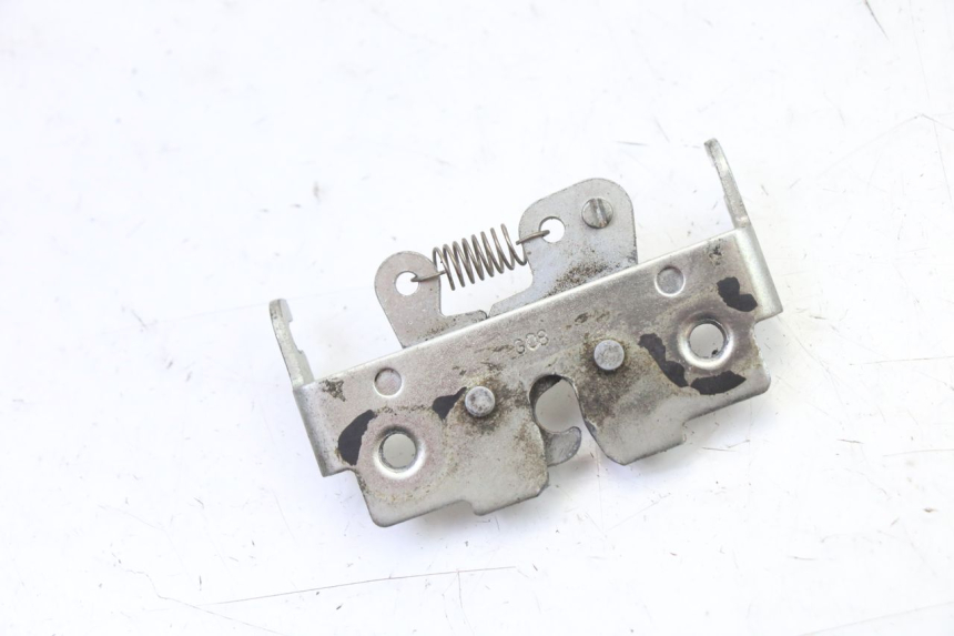 photo de CIERRE ASIENTO HOOK YAMAHA JOG R 50 (2004 - 2014)