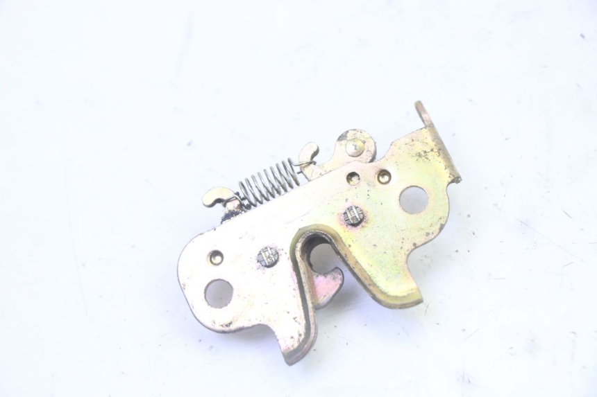 photo de CERRADURA DE ASIENTO PEUGEOT KISBEE 2T 50 (2010 - 2017)