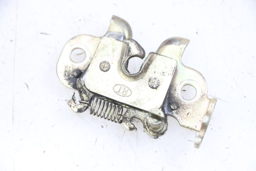 photo de CERRADURA DE ASIENTO PEUGEOT KISBEE 4T 50 (2010 - 2017)