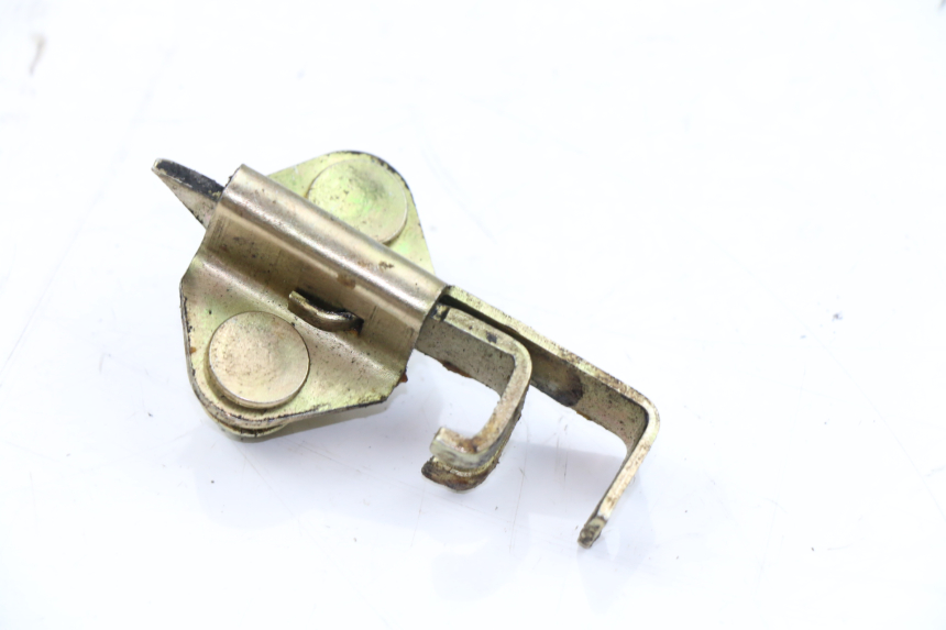 photo de CIERRE ASIENTO HOOK LONCIN LX 125 (2010 - 2015)