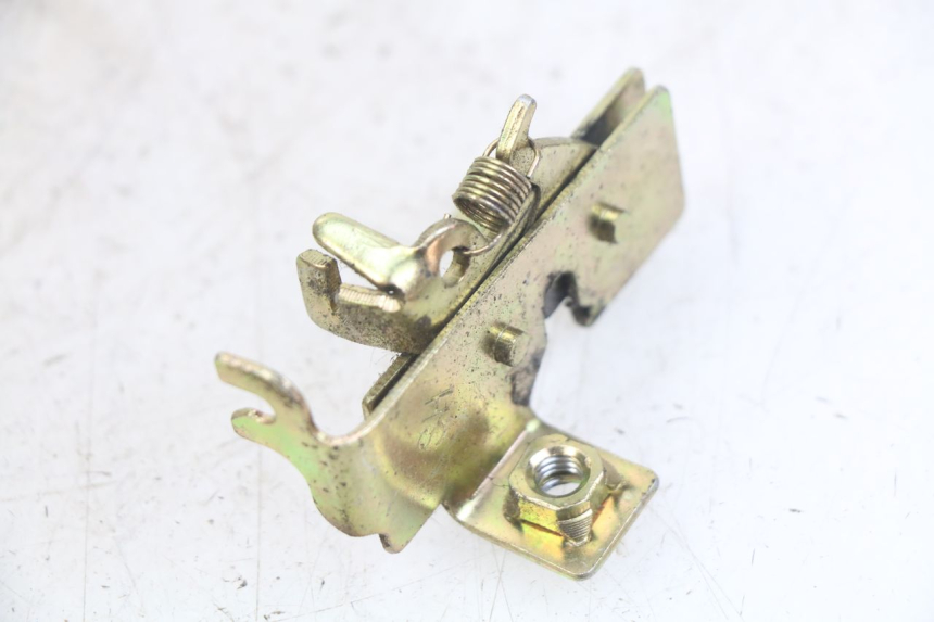 photo de CERRADURA DEL ASIENTO JM MOTORS MIA 50 (2017 - 2020)