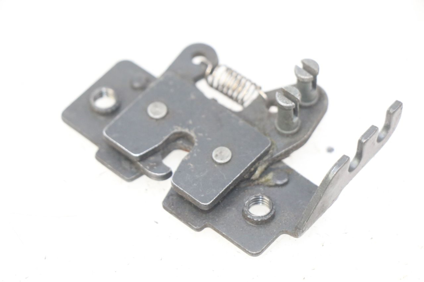 photo de CERRADURA DE ASIENTO PIAGGIO MP3 LT 300 (2010 - 2016)