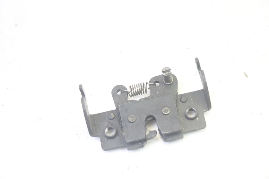 photo de CERRADURA DE ASIENTO PIAGGIO MP3 LT 400 (2007 - 2012) - Vista principal