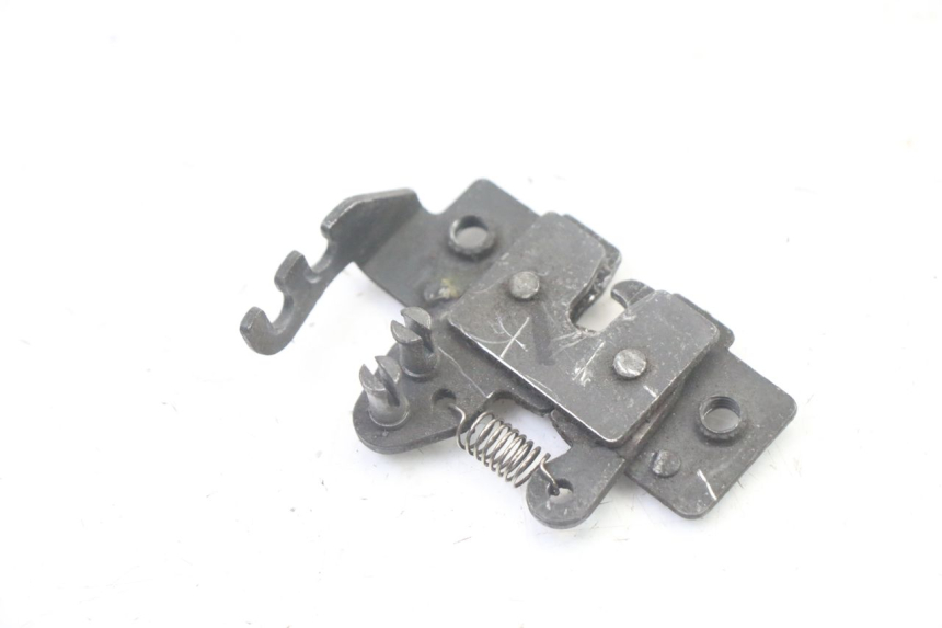 photo de CERRADURA DEL ASIENTO PIAGGIO MP3 500 (2011 - 2015)