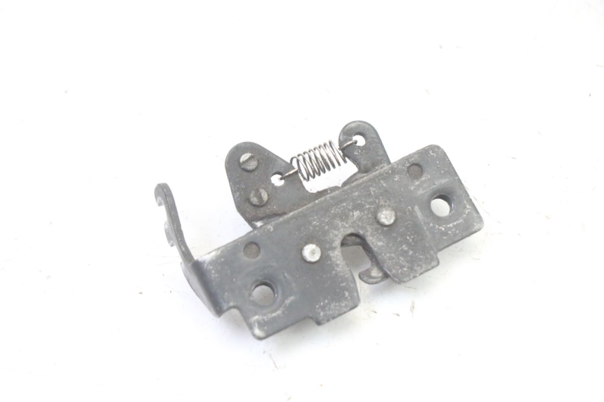 photo de CERRADURA DEL ASIENTO PIAGGIO MP3 500 (2011 - 2015)