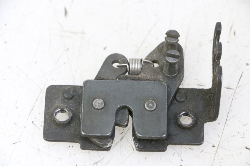 photo de CERRADURA DEL ASIENTO PIAGGIO MP3 500 (2011 - 2015)